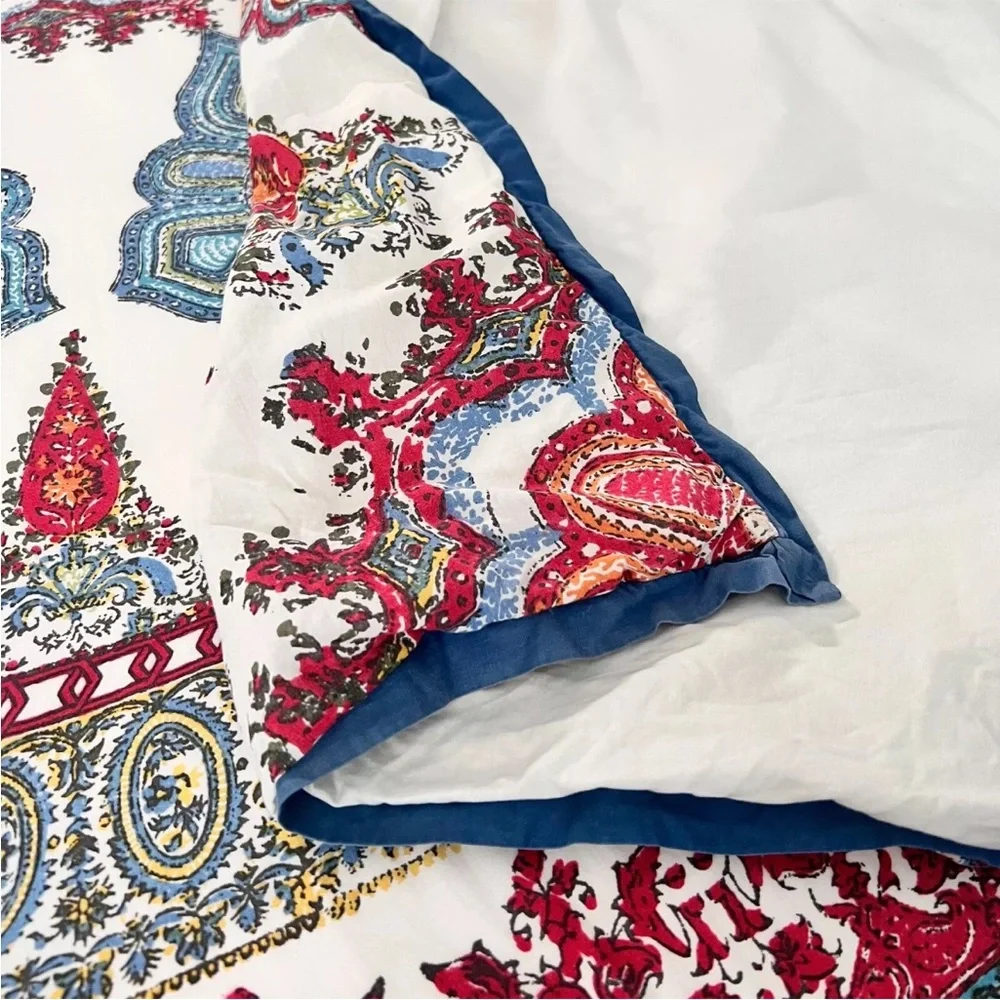 Pottery Barn Aurora Medallion Queen Duvet Cover Floral Paisley Red Blue White PB